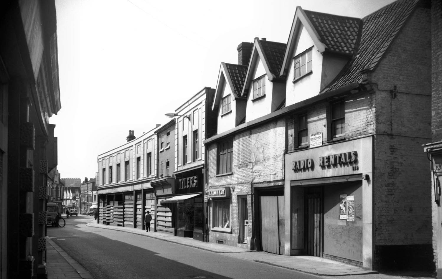 Magdalen St 72 to 82 [5044] 1966-05-15