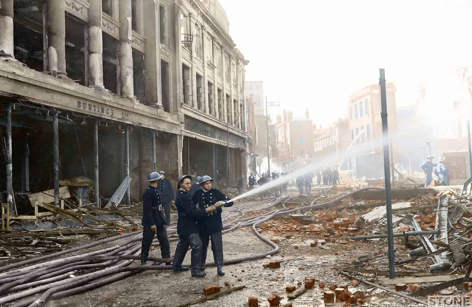 Blitz in Colour: Curls Store 30th April 1942